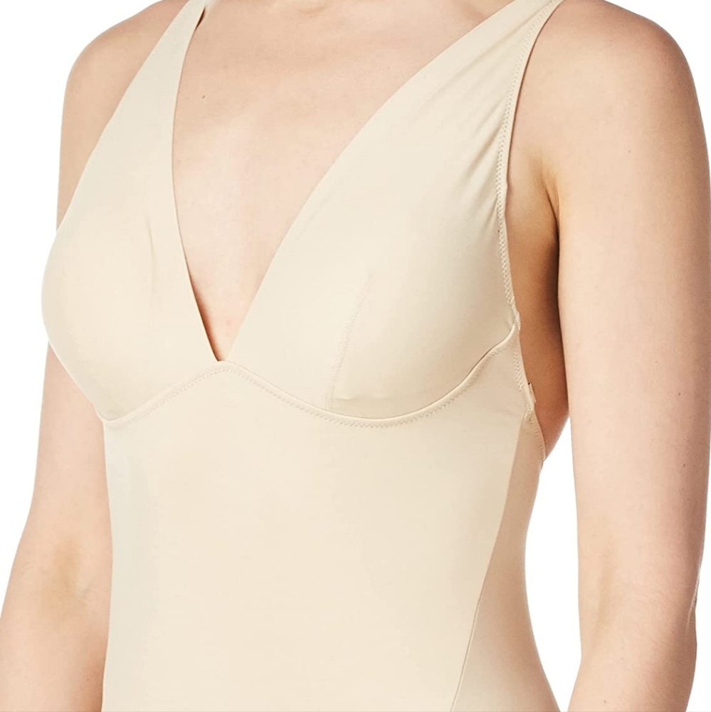 Maidenform LowBack Bodysuit - Picture 3 of 10